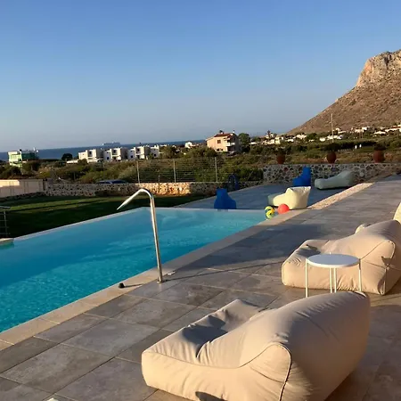 Cindy Luxury Crete Gr * Stavros (Crete)